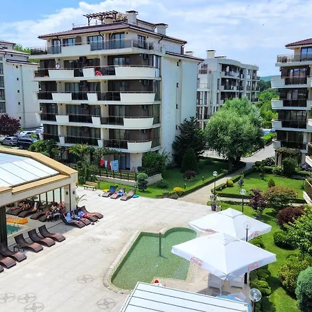 Golden Sunrise Apartment Shkorpilovtsi