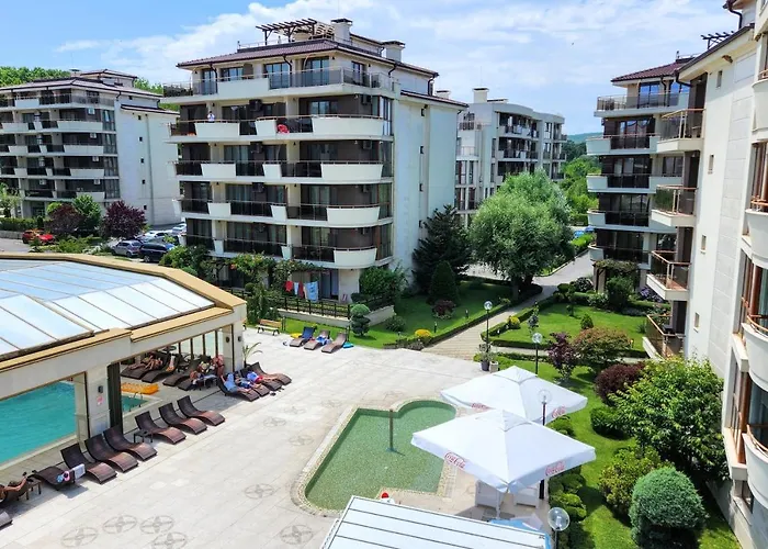 Golden Sunrise 公寓 希科尔皮诺夫西