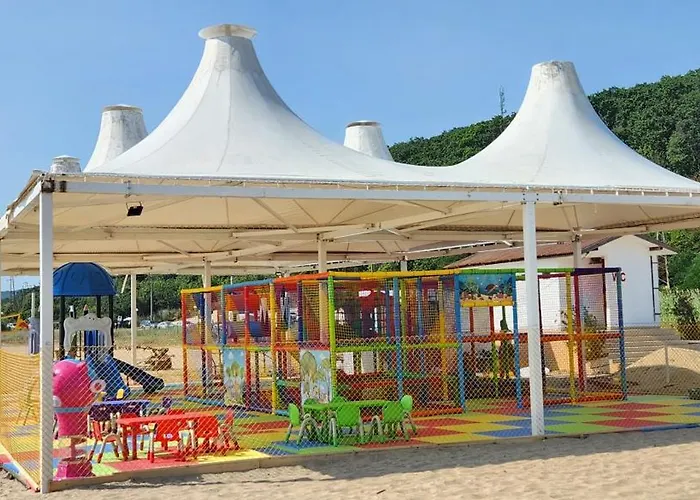 Golden Sunrise 公寓 *